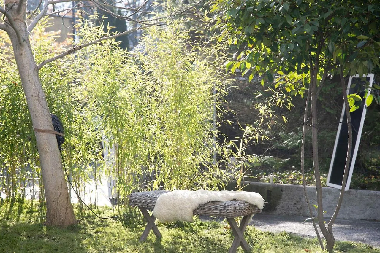 Family Wellhouse Green Garden Direct In Salzburg, Sunny Big Garden, Up To 16 Pax, Bikes For Free, Bbq, Sunbeds, Parking For Free, 15 Min Sound Of Music Villa Salisburgo